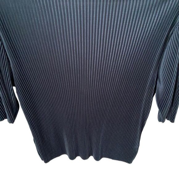 Dazy Ribbed High Neck Top in Metallic Blue Green Size Large - Picture 5 of 6